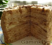 Medaus tortas, keptas keptuvėje